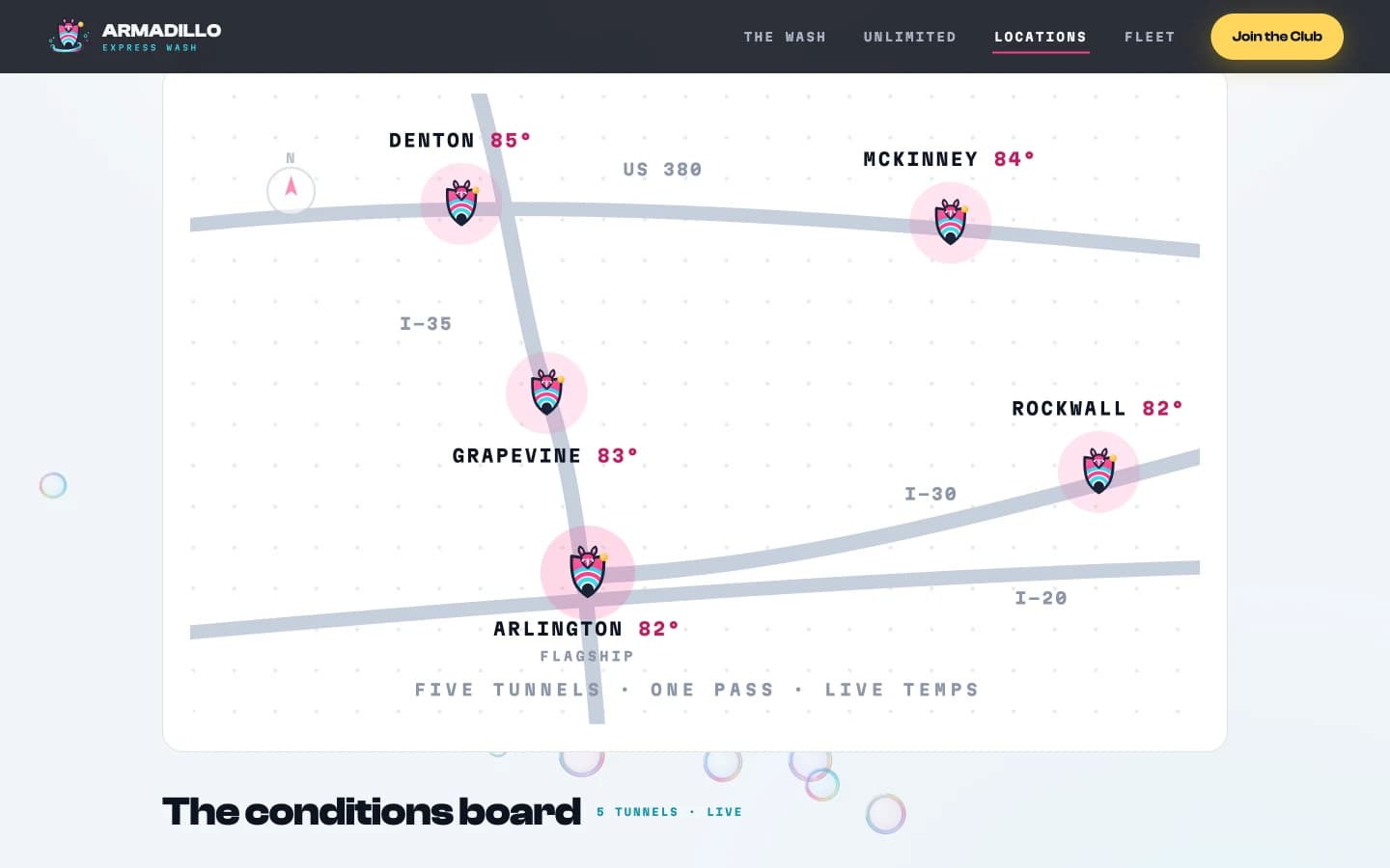 El mapa de la cadena en el norte de Texas: cinco alfileres con escudo de armadillo en halos magenta suave para Denton, McKinney, Grapevine, Arlington y Rockwall sobre carreteras grises estilizadas, con la etiqueta de cada ciudad cargando su temperatura en vivo en magenta, Arlington marcada como Flagship y un pie que dice Five Tunnels, One Pass, Live Temps.